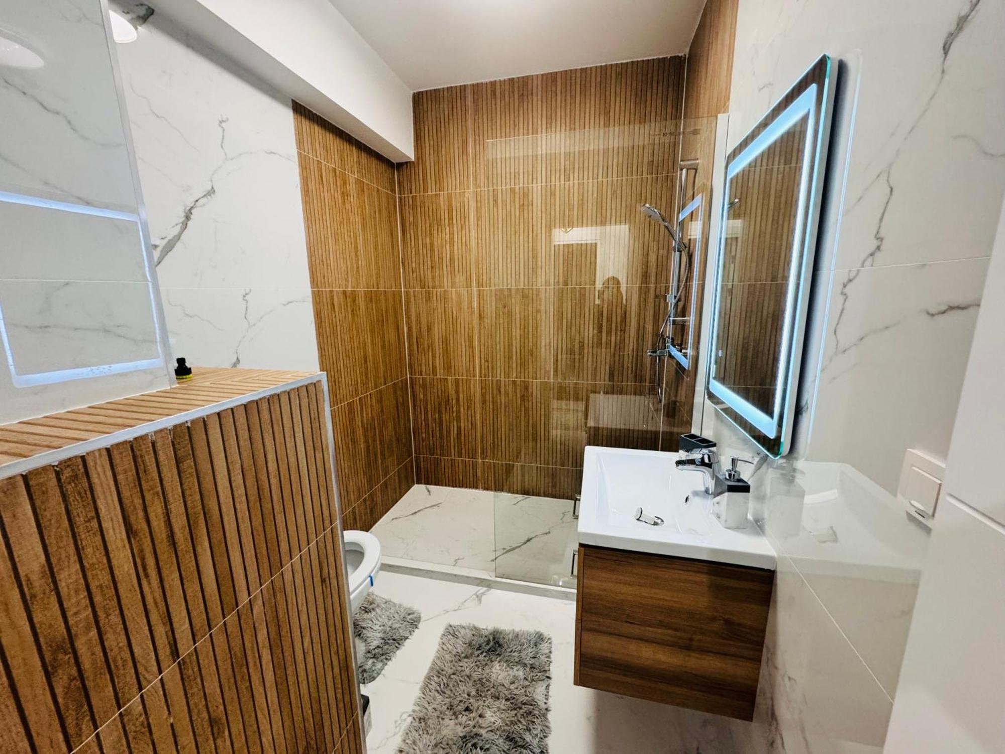 Luxury Apartment Sinuhe براشوف المظهر الخارجي الصورة